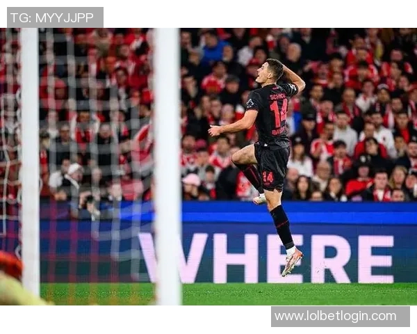 欧联杯惊天逆转本菲卡绝杀曼城引发争议与狂欢