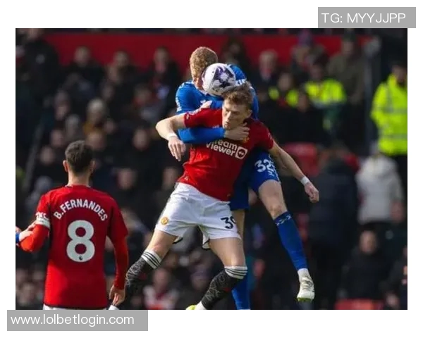 德甲激战曼联与里昂战平点球大战引发全场狂欢