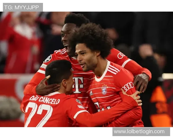 本菲卡大胜拜仁6-2赛后点评引发全场热议与反思