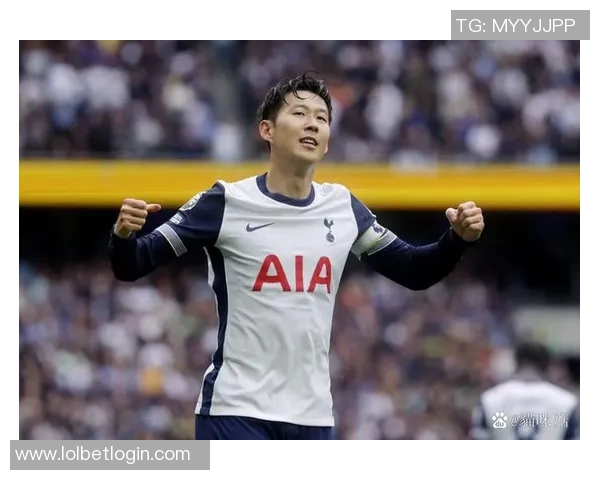 热刺大胜拜仁4-0足总杯赛场上演惨败瞬间引发全场热议