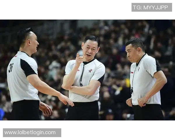 欧冠决战曼城狂胜曼联五球大捷争议判罚引发全场热议