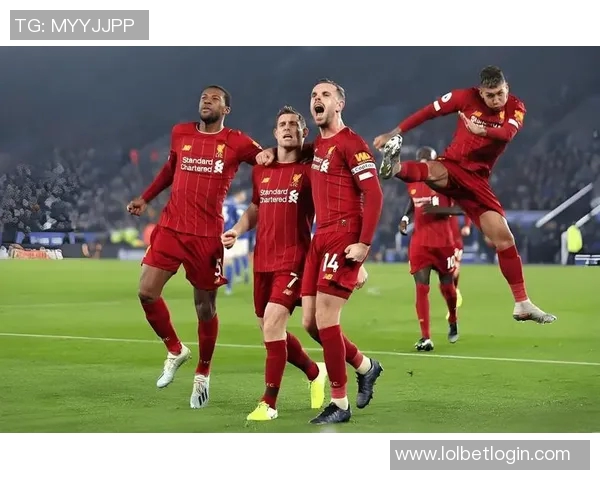 英超激战国米与利物浦2比2平局绝杀时刻引发全场狂欢解析战术细节 英超激战国米与利物浦2比2平局绝杀时刻引发全场狂欢解析战术细节