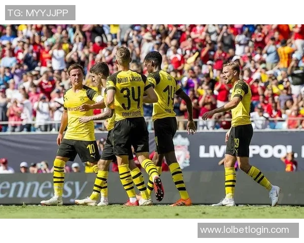 世界杯精彩对决多特蒙德逆转里昂全场沸腾瞬间回顾与分析